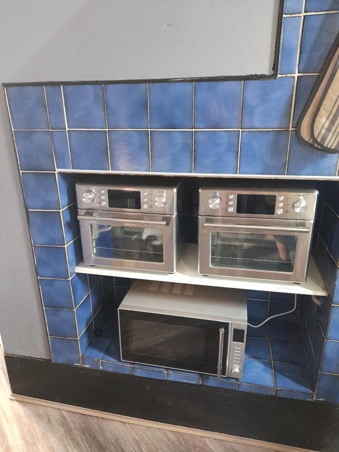オージー イン バックパッカーズ パース エクステリア 写真