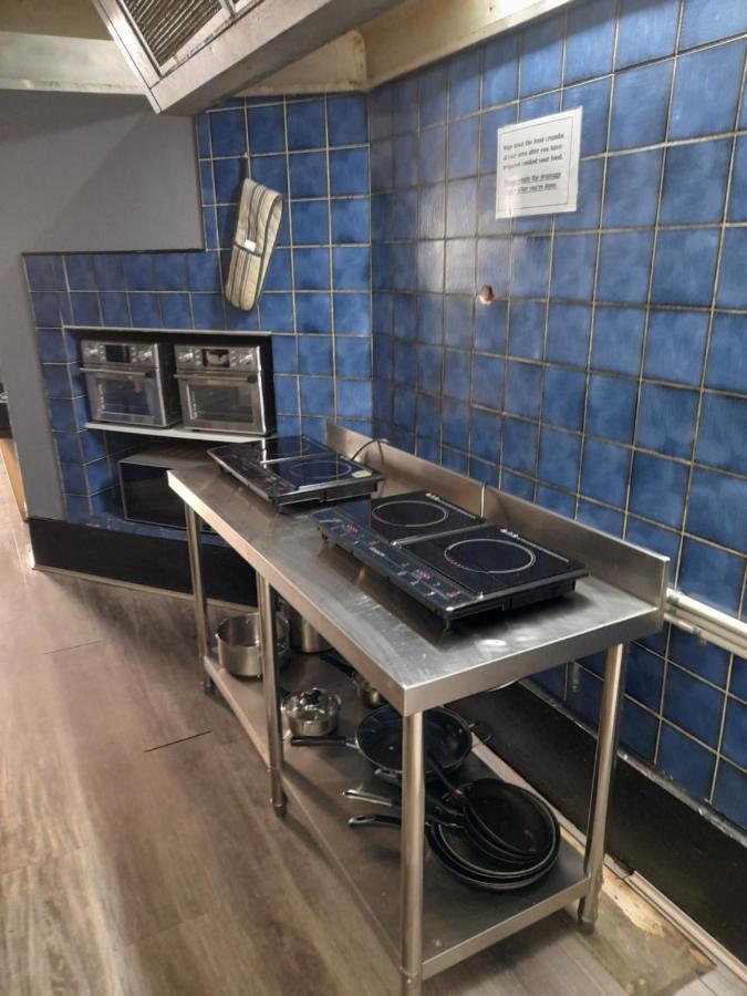 オージー イン バックパッカーズ パース エクステリア 写真